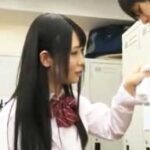 奥手なイケメン先輩を誘惑して部室でH