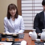 仕方なく自宅に入れた同僚に襲われるOLさん