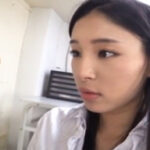 オフィスで同僚を誘惑するHなOL