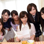 7人の美人姉妹に初めて出来た義弟とのハーレム生活