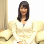 ホンワカ女子大生が初対面男子と流されるままにH