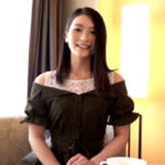 清楚系お姉さんのオジサンとの濃密性交！