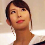 保健室で生徒に襲われてしまう女教師