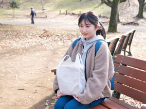 パン屋で働くお姉さんが刺激を求めて撮影に応募