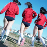 トレーニング中のセクハラ行為からHに発展！