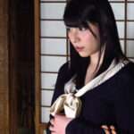 夫の知人に襲われてしまう人妻