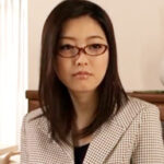 新しい教え子から無理矢理襲われてしまう家庭教師