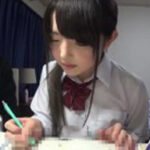 痴女な女子校生が家庭教師の先生を誘惑