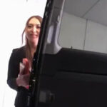 仕事の合間にホテルでスーツ姿のままH♡