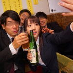 出張先の飲み会で泥酔させられ上司に襲われる新人OL