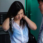 ゲリラ豪雨で帰れなくなった後輩と朝までSEX