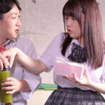 同級生と色々な場所でラブラブH♡