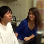 再婚相手の息子に手を出すイケナイ人妻