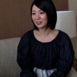 清楚妻が旦那に構って貰えず初めての不倫