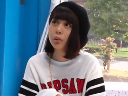 お悩み相談のはずが流れでHしてしまう美少女