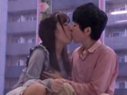 大学の友達男女がノセられてH