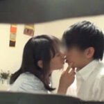 勉強を教えないで教え子を誘惑するイケナイ家庭教師