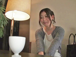 不倫セックスにどっぷりハマってしまう奥様