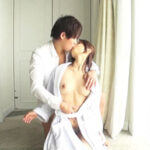 ご無沙汰素人妻が明るい内から不倫SEX