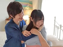 理想のタイプの男子に抱かれてガチ照れの美少女