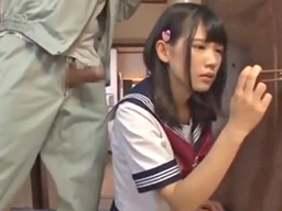 親の留守中に作業員に襲われてしまうJK