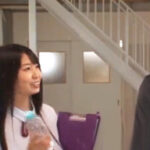 透けた姿で男を誘惑してしまう女子校生