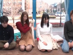 刺激が欲しい夫婦2人がスワッピングSEX